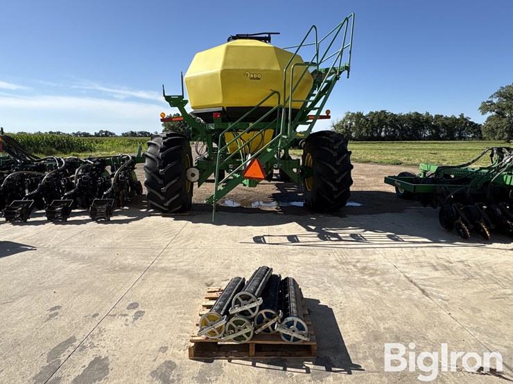 2009-john-deere-1910-image-6
