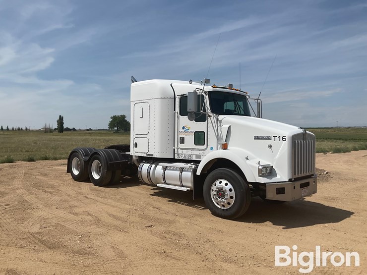 2001-kenworth-t800-image-1