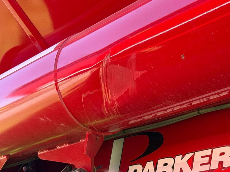 2016-parker-1039-image-16