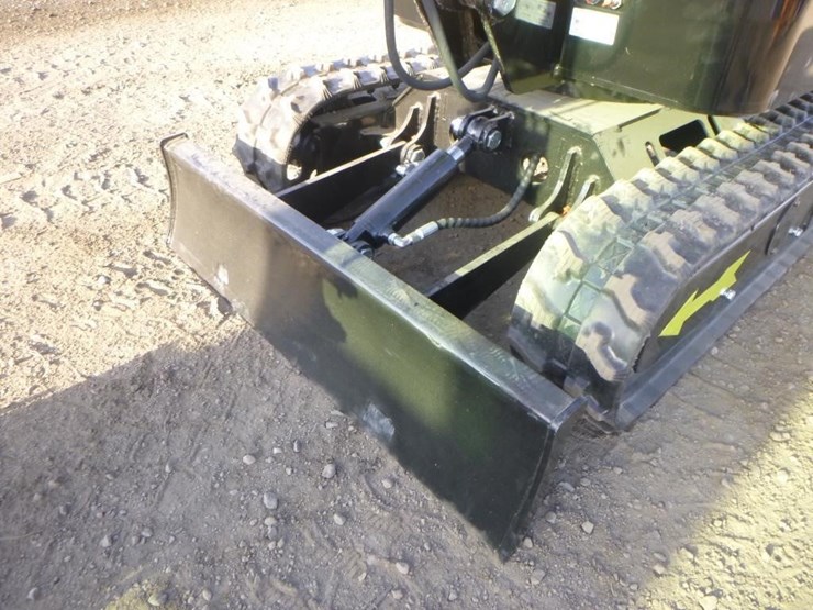 2025-vicsec-vc13c-hydraulic-excavator-image-15