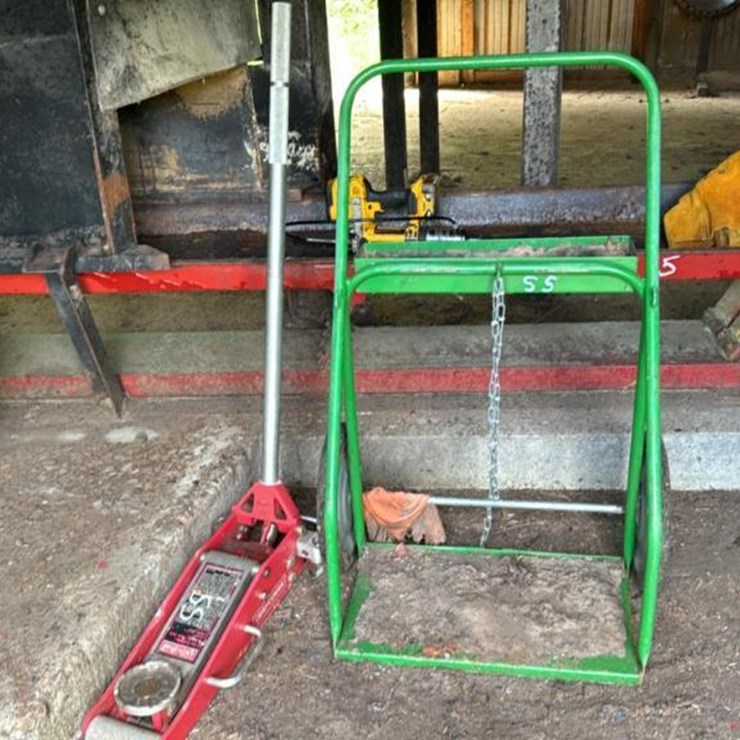 #109 • Torch Cart and Floor Jack