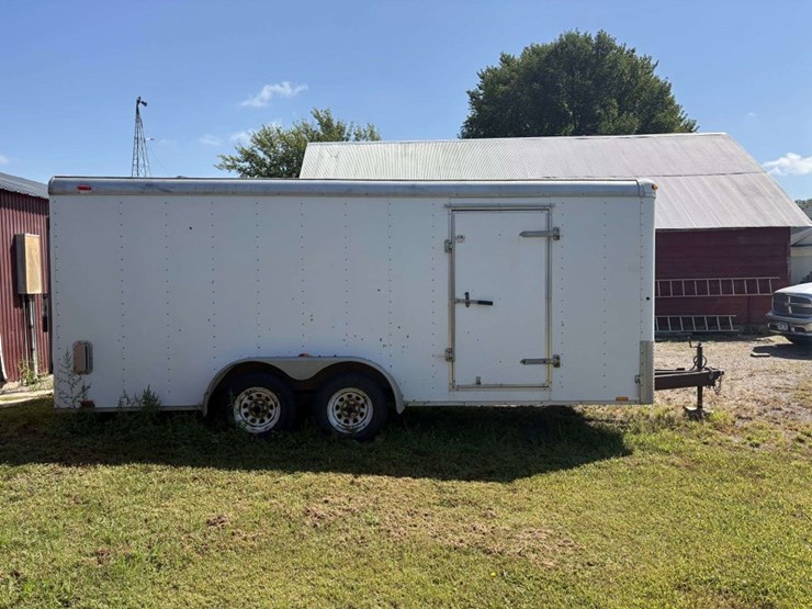 2004-forest-river-cargomate-enclosed-cargo-trailer,-7’x18’,-tandem-axle-with-(2)-3500#-axles,-st205/-image-4