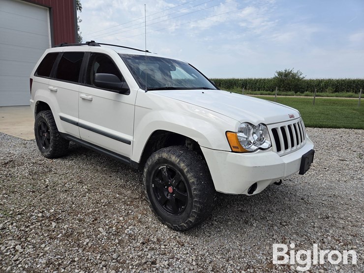 2008-jeep-grand-cherokee-laredo-image-3
