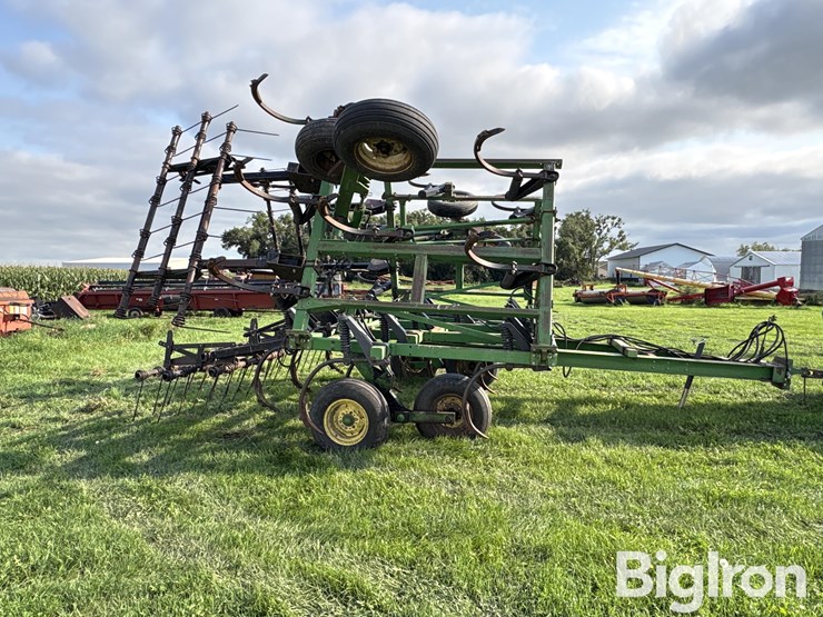 john-deere-610-image-4
