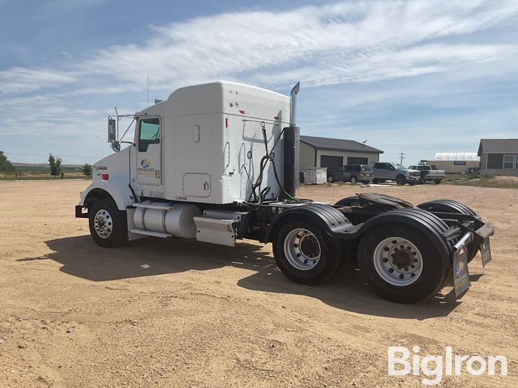 2001-kenworth-t800-image-5