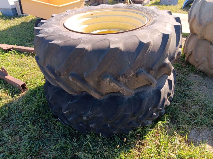 pair-of-16.9-30-jd-front-wheel-assist-tires-on-rims-image-3