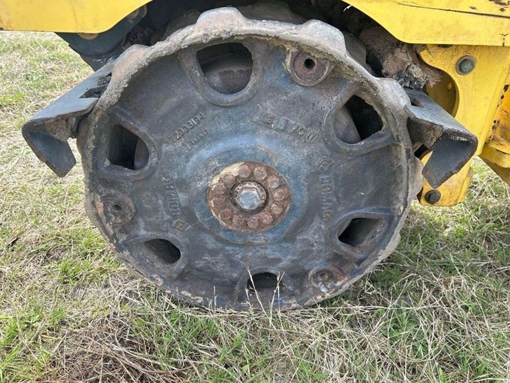 2017-bomag-bmp8500-image-13