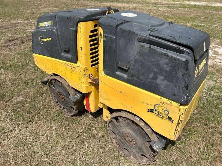 2017-bomag-bmp8500-image-4
