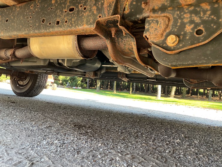 2015-ford-f250-xl-image-20