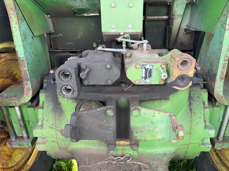 john-deere-6030-image-9