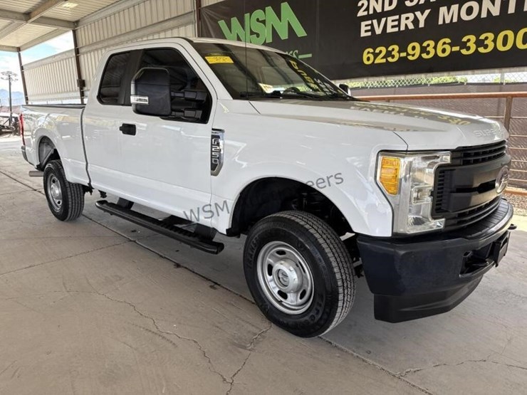 2017-ford-f250-image-2