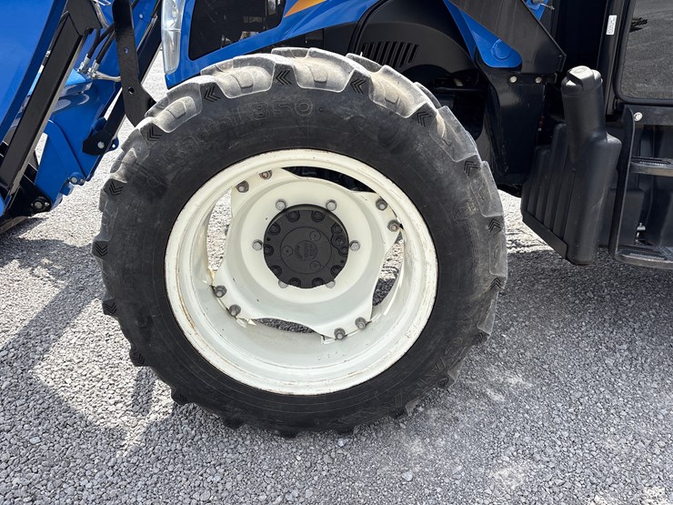 2016-new-holland-t4.75-image-9