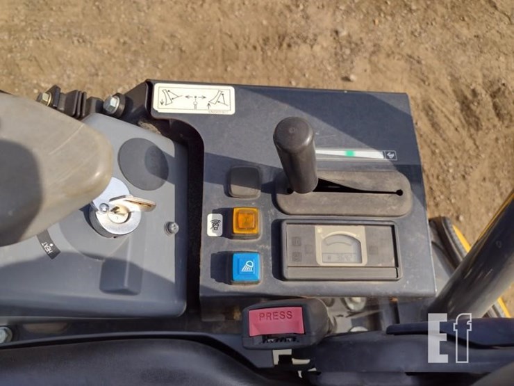 2022-deere-17g-image-9