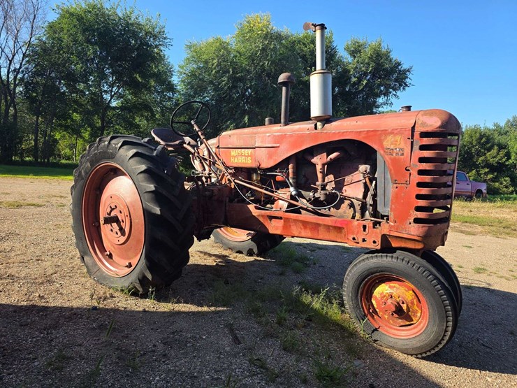 massey-ferguson-44-image-1