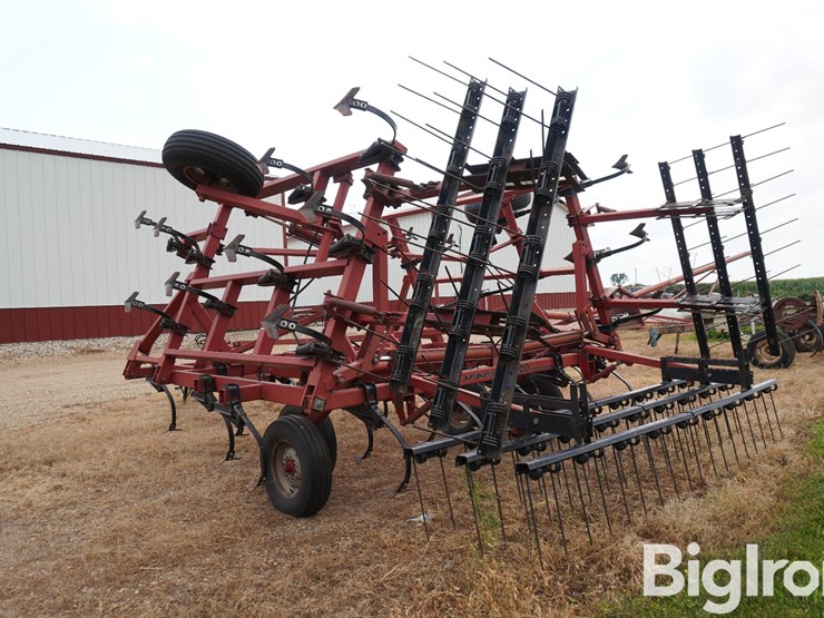 case-ih-4800-image-7