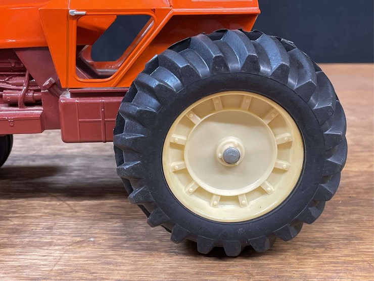 1/16-ac-7050-ertl-image-9