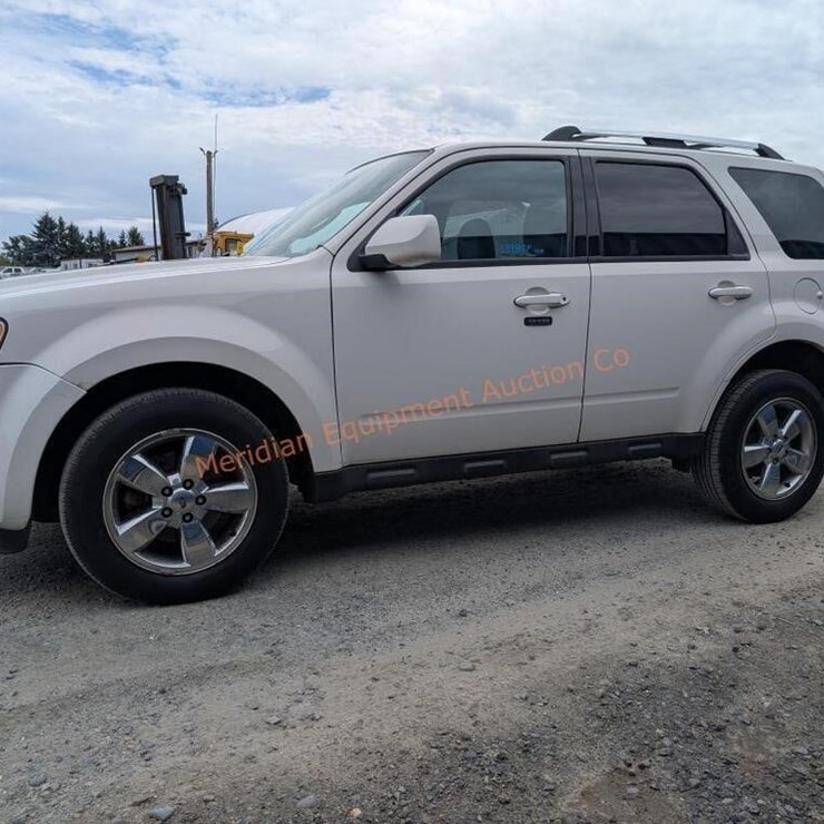 2010 FORD ESCAPE