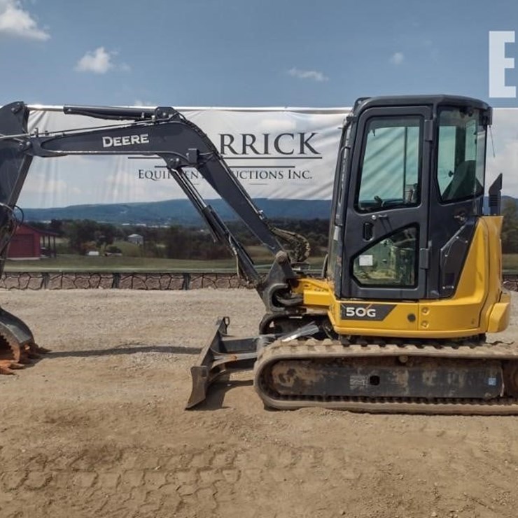 2022 DEERE 50G
