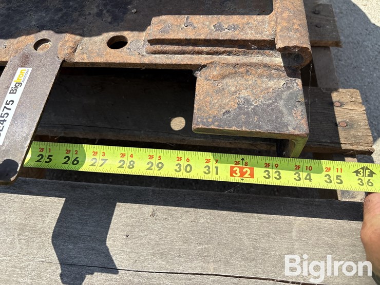 holland-semi-truck-5th-wheel-hitch-image-12
