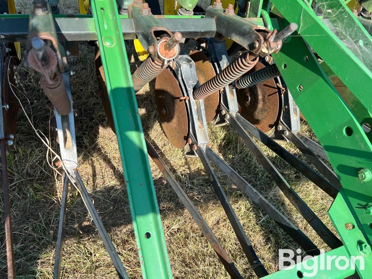 john-deere-450-image-17