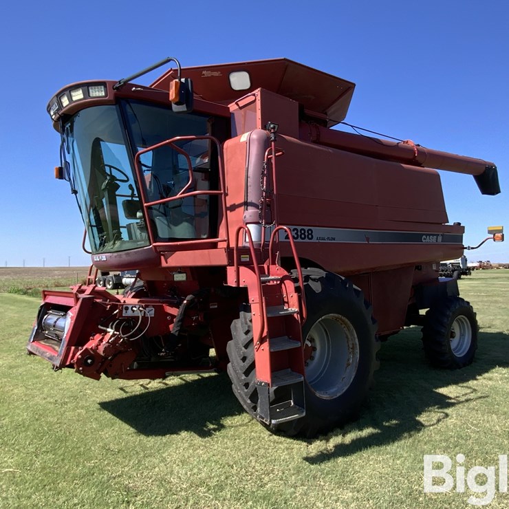 2001 CASE IH 2388