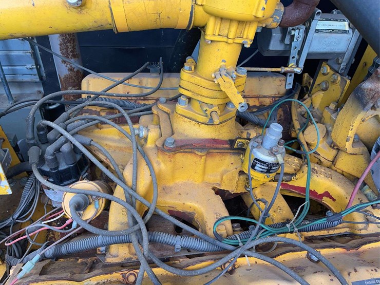 generator-natural-gas-stationary-unit-image-10