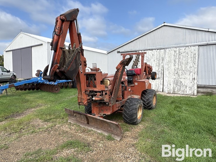 ditch-witch-r65-image-1