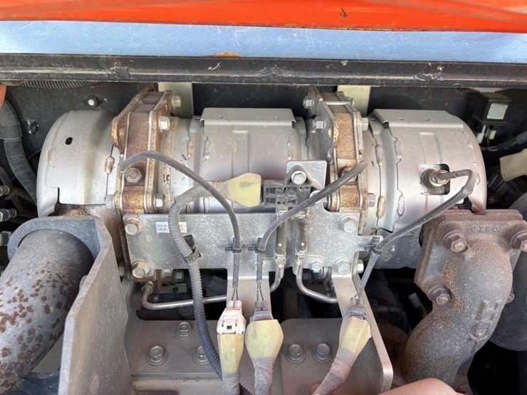 2020-kubota-svl75-2-image-38