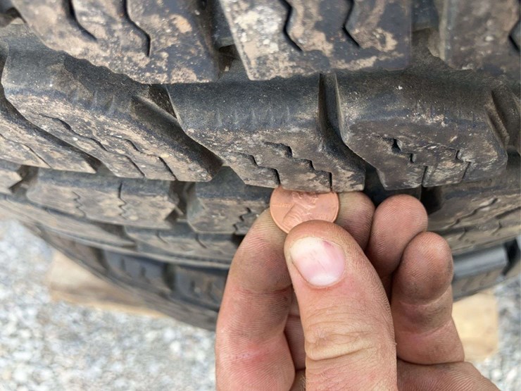 ford-6-bolt-rims-and-lt265/70r17-cooper-discover-at3-tires---set-of-4-image-10