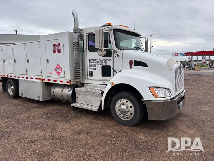 2012-kenworth-bottle-truck-(dr12101-unit-250)-image-23