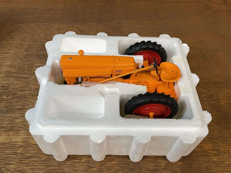 1/16-mm-it-experimental-tractor-nib-sc-image-3