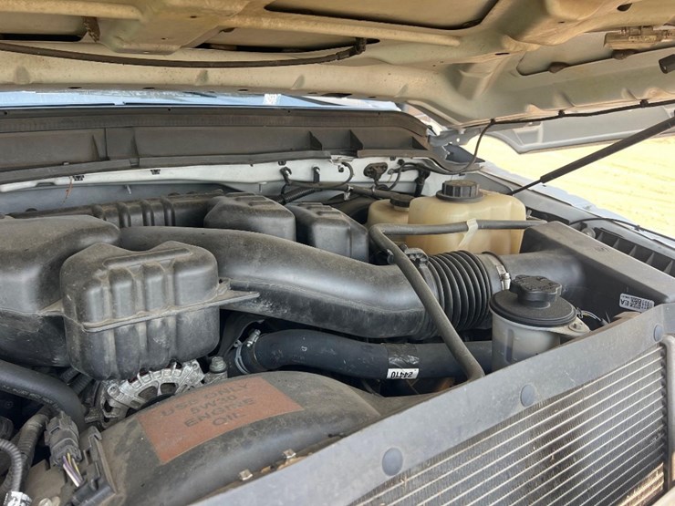 2016-ford-f250-xl-image-12