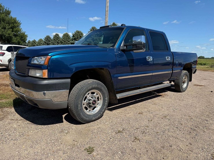 2005-chevrolet-2500-image-1