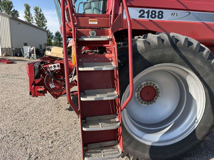1996-case-ih-2188-image-9