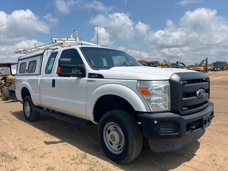 2016-ford-f250-xl-image-6