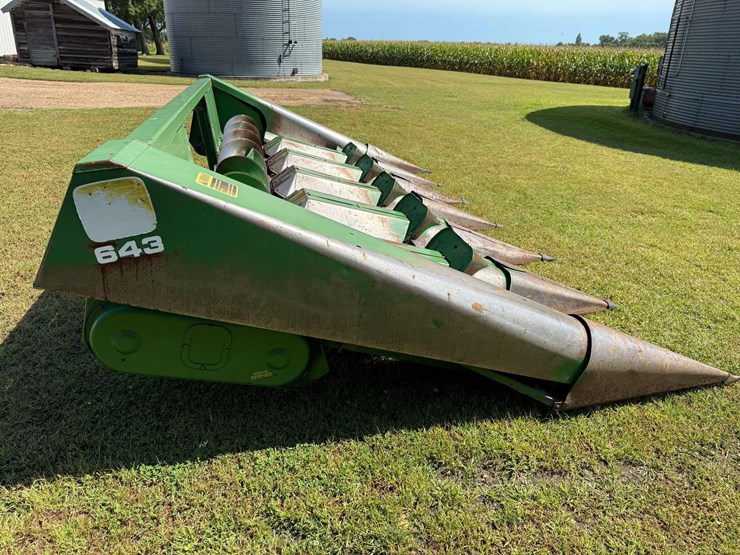 john-deere-643-image-21