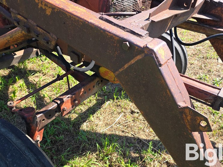 1962-allis-chalmers-d19-image-16