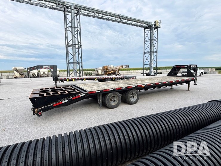 2006-pj-gooseneck-trailer-(gp11304,-unit-573)-image-11