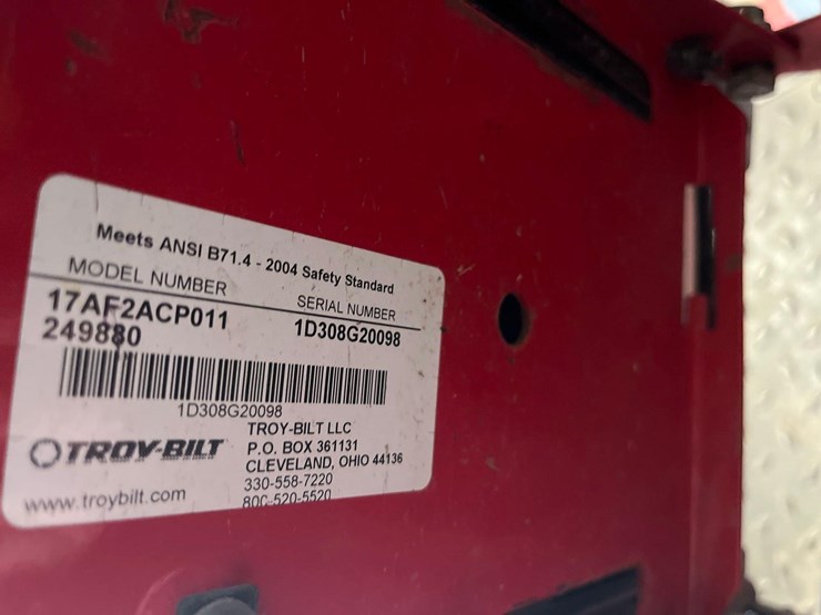 2004-troybilt-lawn-mower-image-7