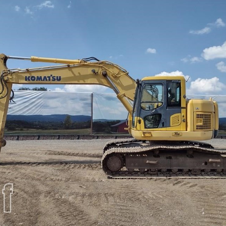 2011 KOMATSU PC228US LC-8