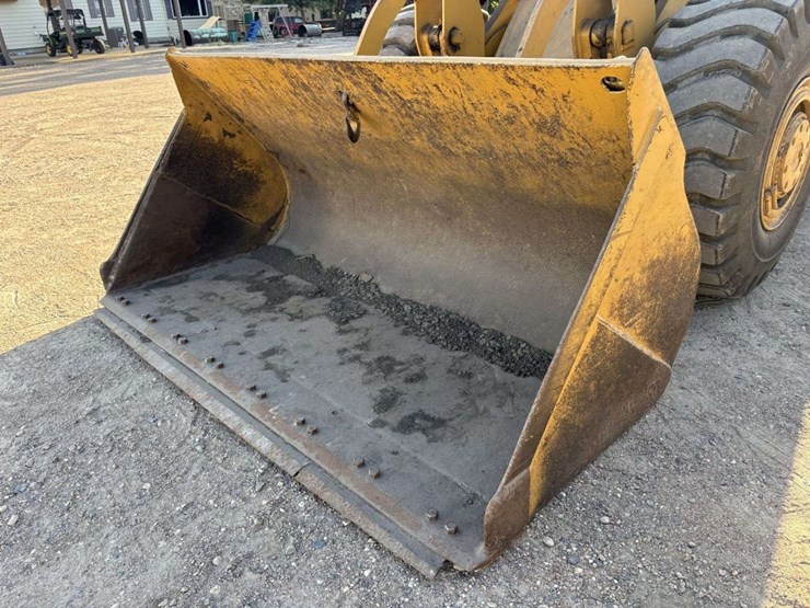 allis-chalmers-745-wheel-loader,-23.5-25-tires,-20-ply-fronts,-16-ply-rears,-115”-material-bucket,-w-image-11