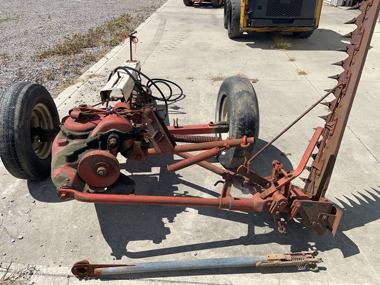 new-idea-sickle-bar-mower-image-20