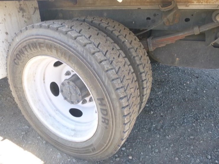 2018-ford-f450-image-16