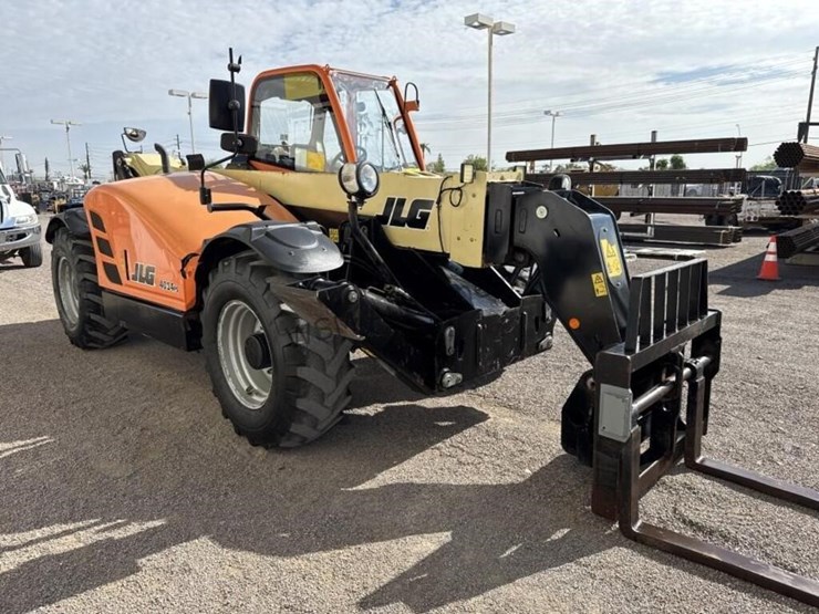 2015-jlg-4014ps-image-5