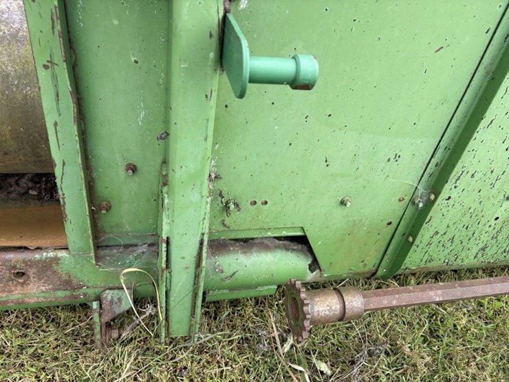 john-deere-224-image-8