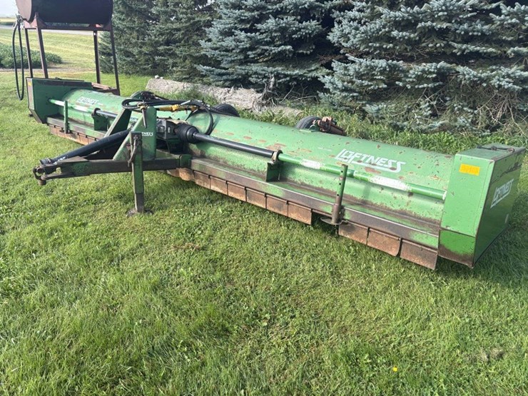 loftness-stalk-chopper,-pull-type,-20’,-1-3/8”-1000-pto,-(4)-rear-wheels,-(2)-hyd-cyls,-*-drums-were-image-1