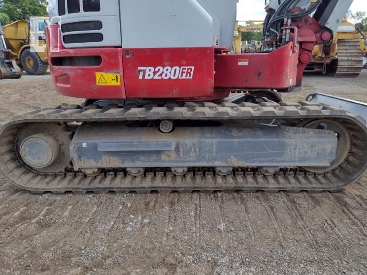 2023-takeuchi-tb280fr-image-35