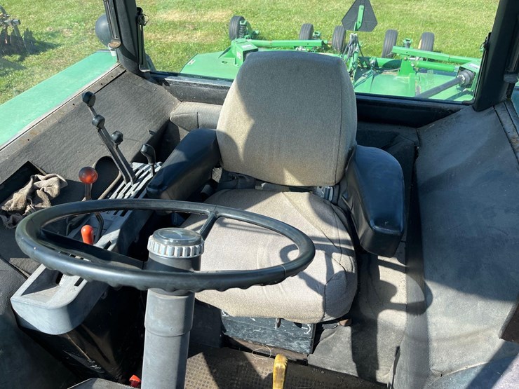 john-deere-4840-image-39