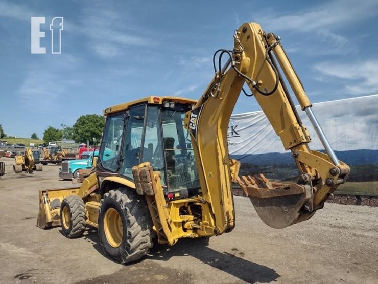 2004-caterpillar-420d-image-38