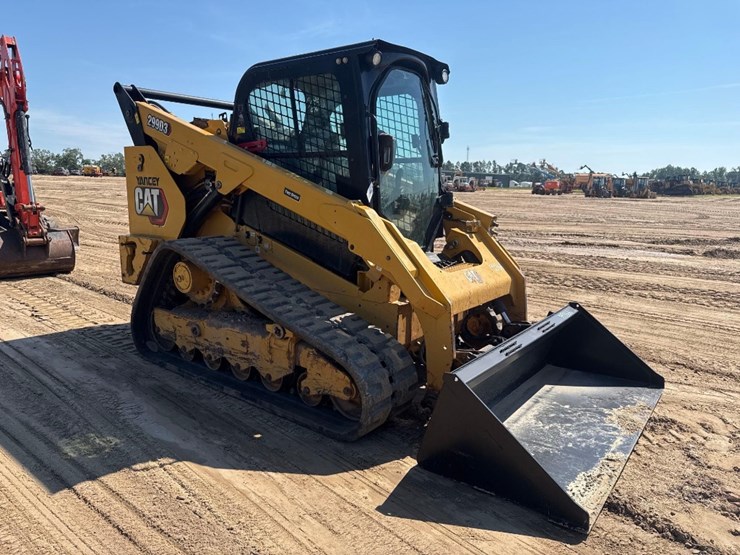 2023-caterpillar-299d3-image-4
